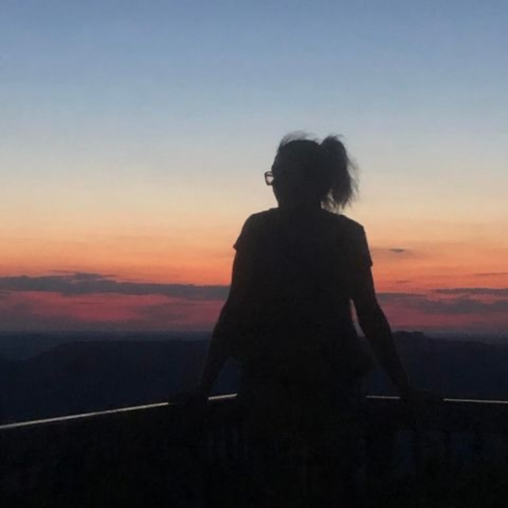 Meet your Posher, Fatima